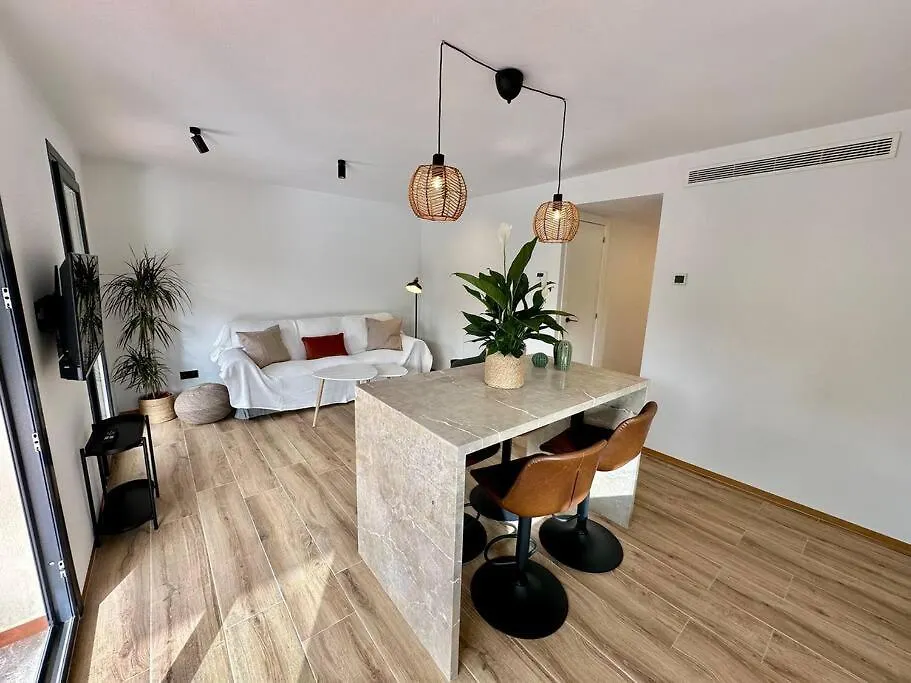 Apartamento Moderno Con Gran Terraza